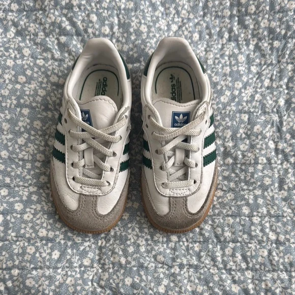 adidas gazelle silver green womens Men's adidas Originals Forum Low Classic Shoes main image 0